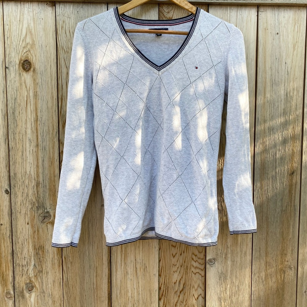 Tommy Hilfiger sweater